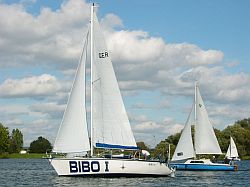 Das letzte Mal in dieser Saison: Segelboote auf dem Dutenhofer See