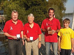 Die Stadtmeister v.li.: G. Meissner und E. Schiller (HM Conger und 2. Stadtmeister), Th. Hartmann und A. Basten (1. Platz).