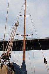 Durchfahrt unter der Storstrmsbroenbrücke.