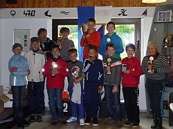 Hinten von  links: WL Frank Berdan, Silas Abler, Maximilian Behrens, Niklas Schneider. Vorne von links: Adrian Schwing, Björn Fischer, Florian Brenn, Nils Brise, Matthis Schneider, Torben Klein, Maike Rößler