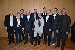 WYC-Vorstand im März 2015: (v.l.n.r.)Stefan Gilles (Sportleiter Motorboote), Regine Simon (Medienbeauftragte), Berthold Slooten (Schatzmeister), Michael Wagner (1.Vorsitzender), Björn Rieger (Sportleiter Segeln), Nadja Dahlmann (Beisitzerin), Hilmar Willers (Schriftführer), Dr. Arno Grau (stellv. Vorsitzender und Umweltbeauftragter), Dirk Göbel (Jugendwart), Wolfgang Demmer (Beauftragter Bootshaus und Stege)