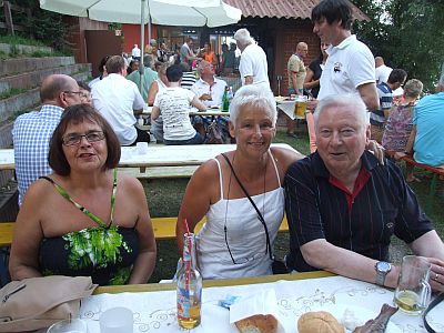Hier treffen sich fast 30 Jahre Vergnügungswarte des DSC-L v.l.n.r Christa Hübner, Petra Kalis und Helmut Häusner. 